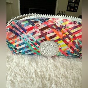 *Previousy Loved* Kipling Bag Cosmetic/Pencil
Case